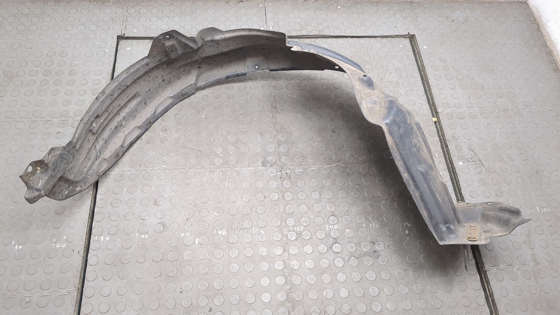 Локер передний левый