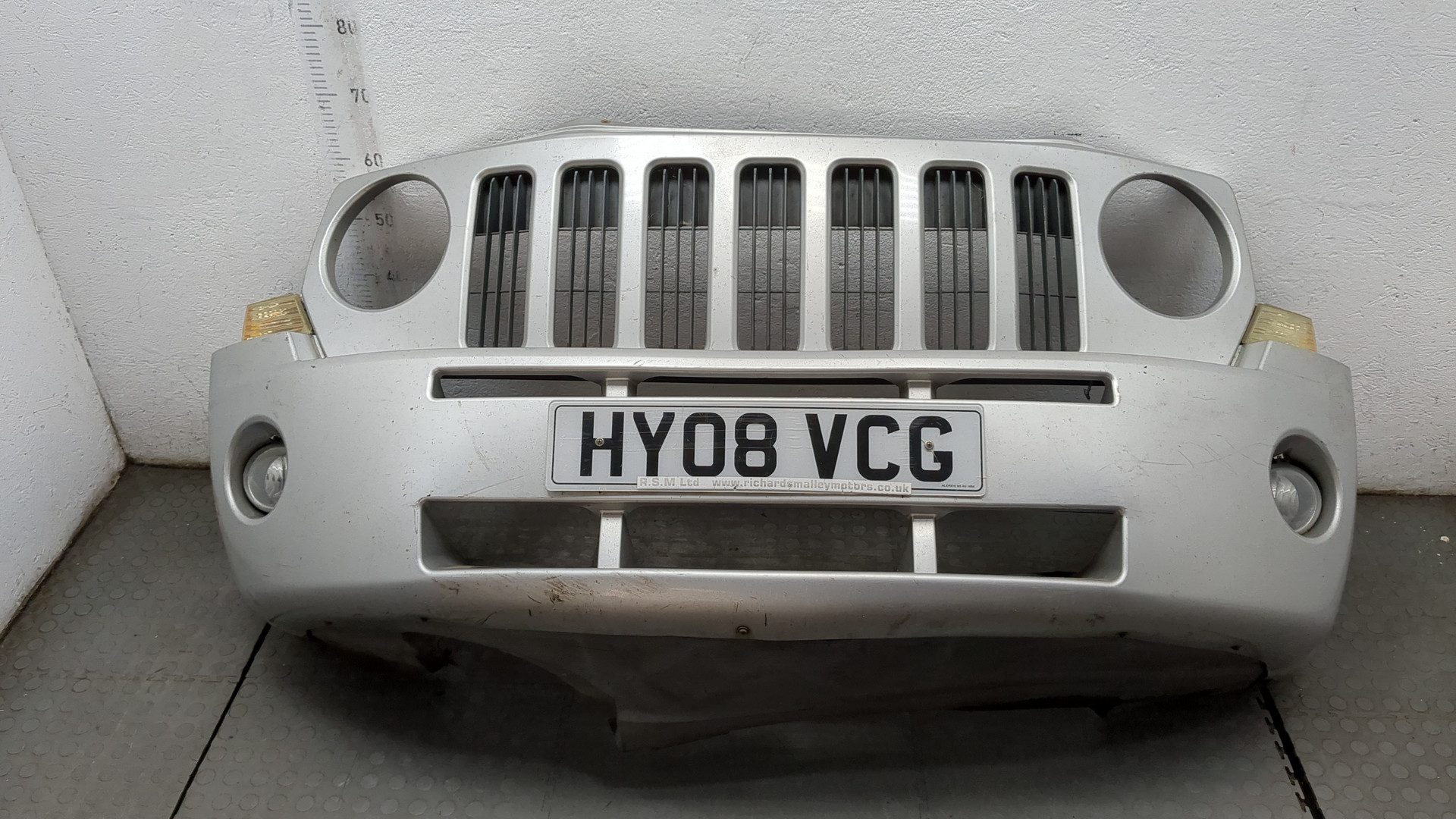 Бампер передний