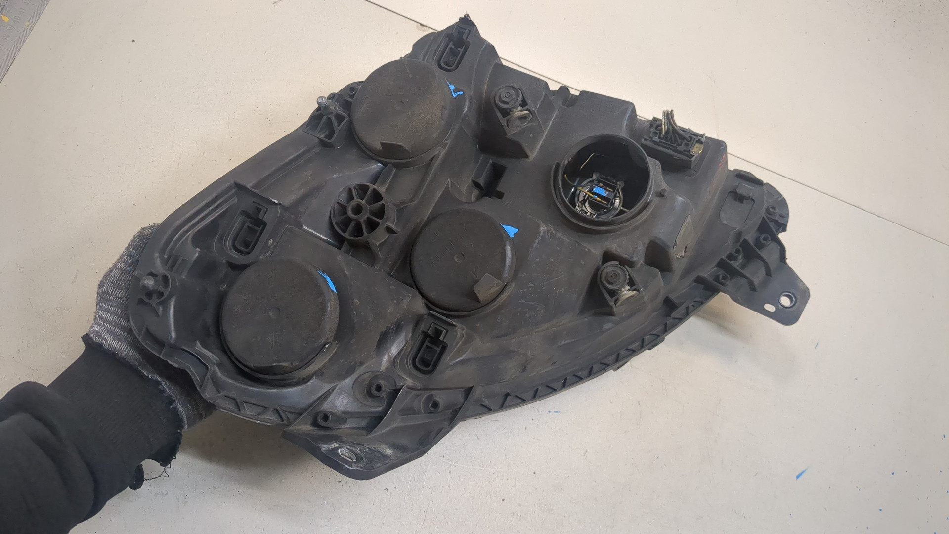 Фара правая