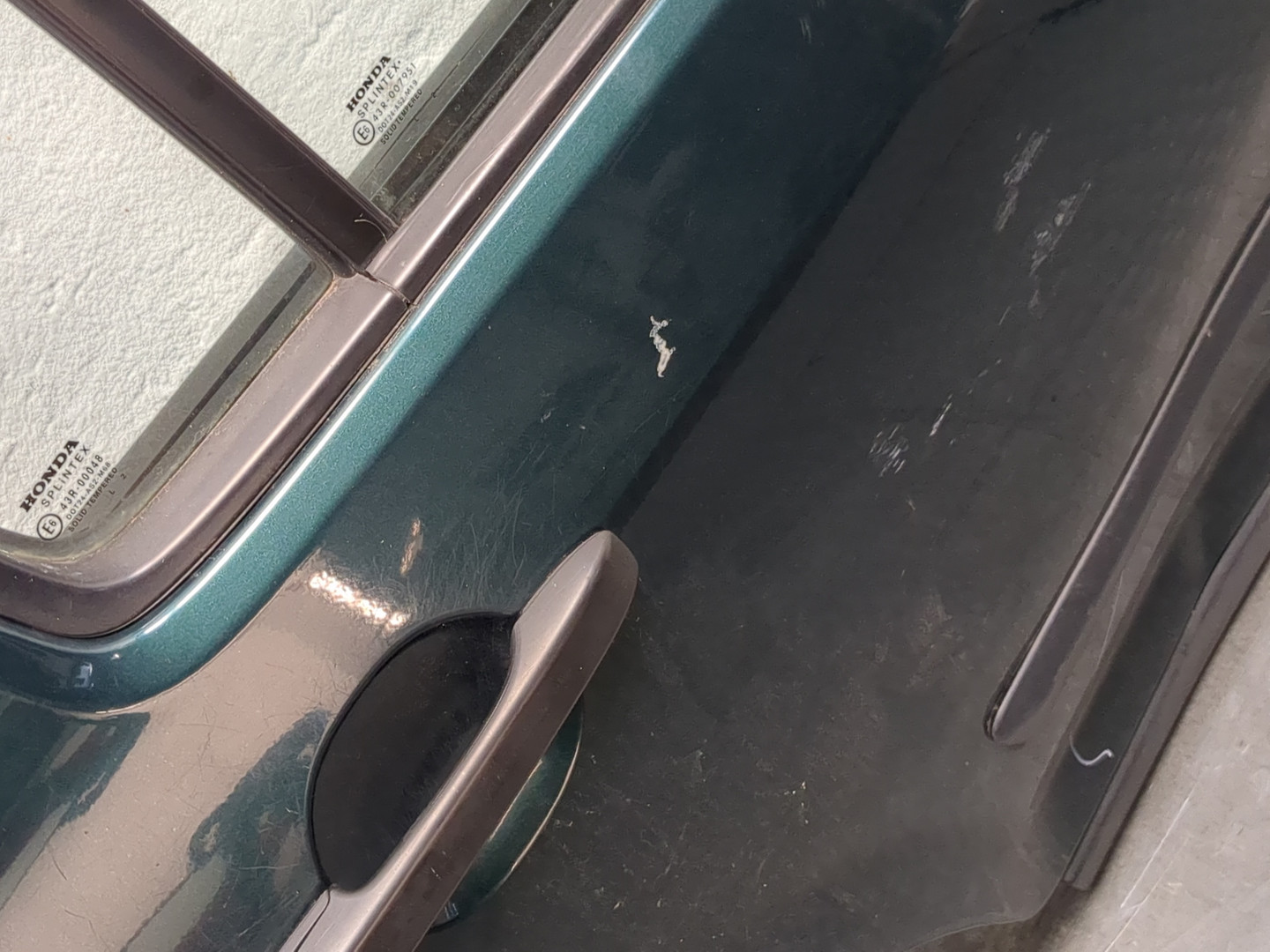 Дверь задняя правая