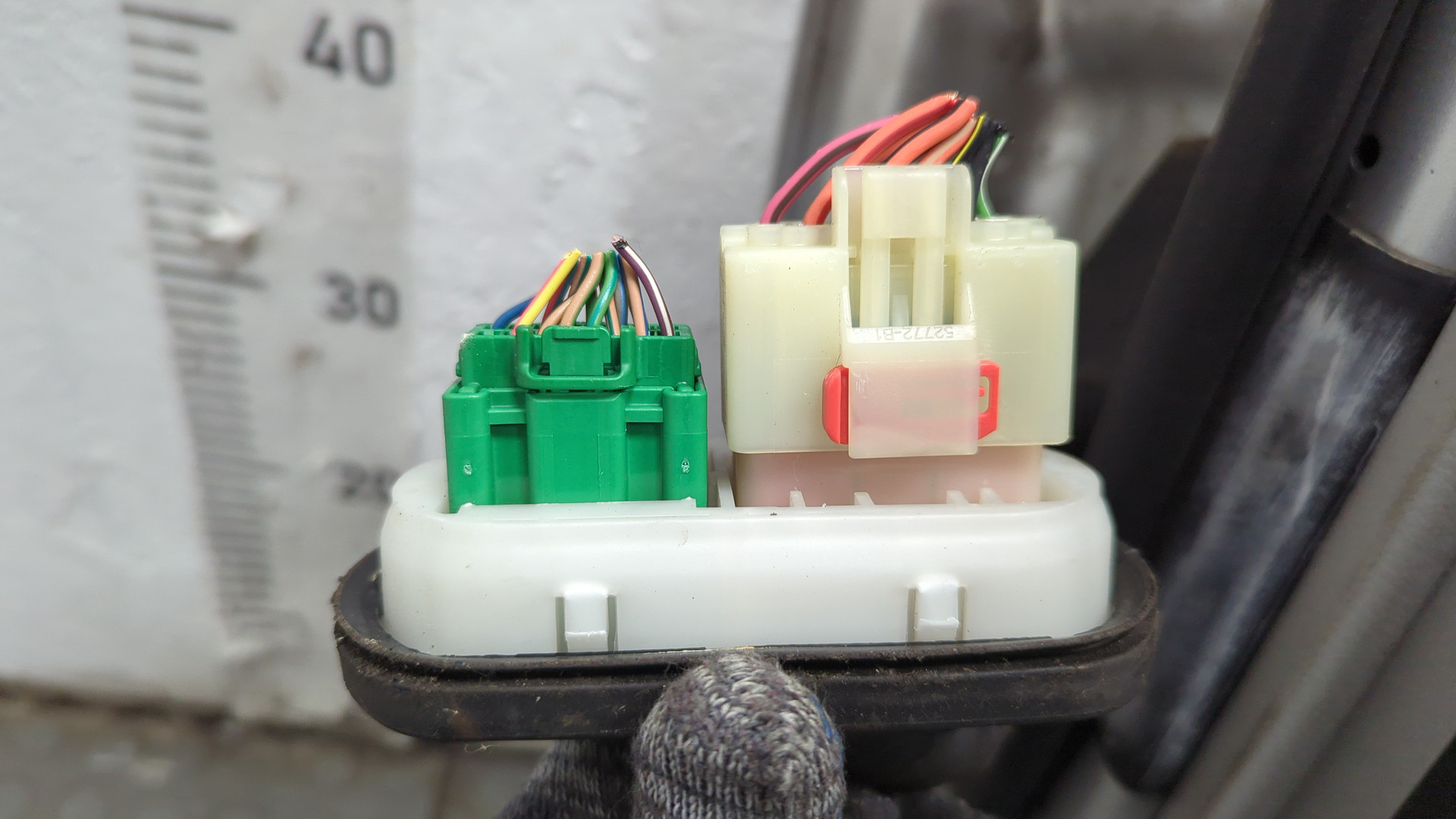 Дверь передняя правая