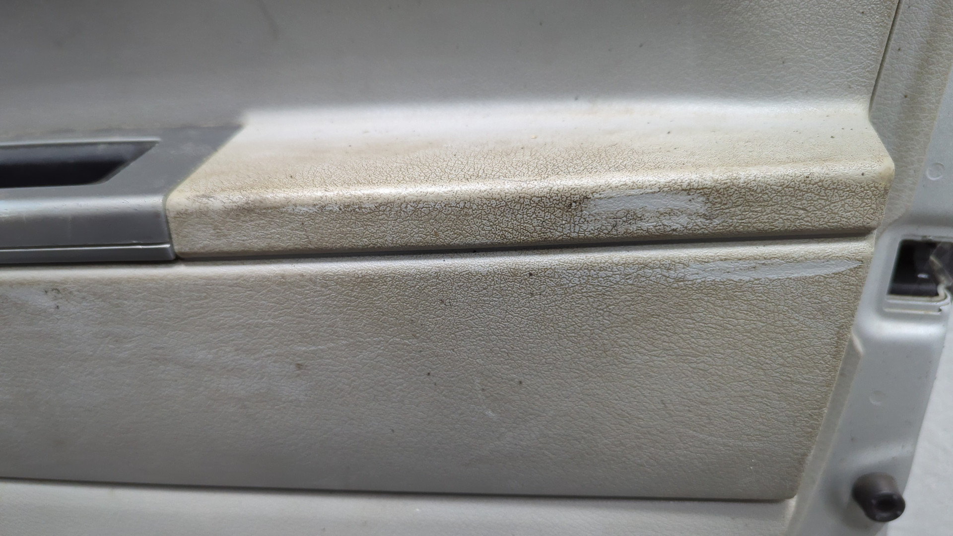 Дверь передняя правая