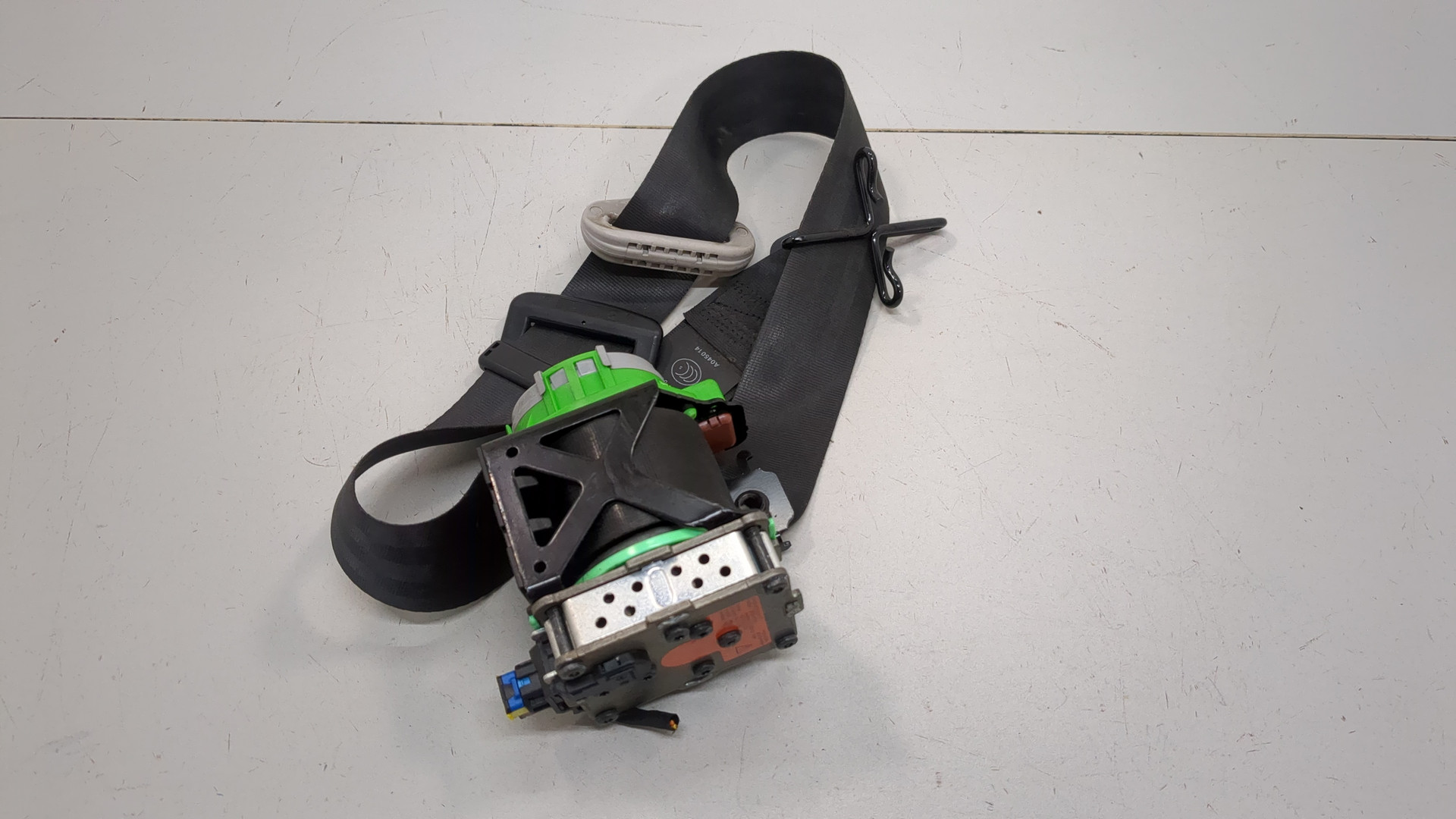 Ремень безопасности