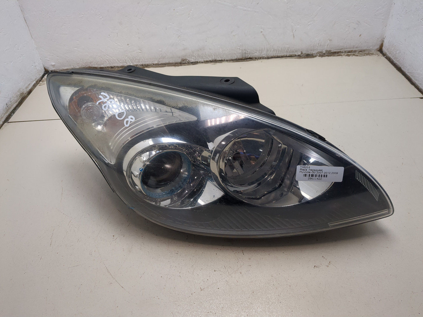 Фара правая