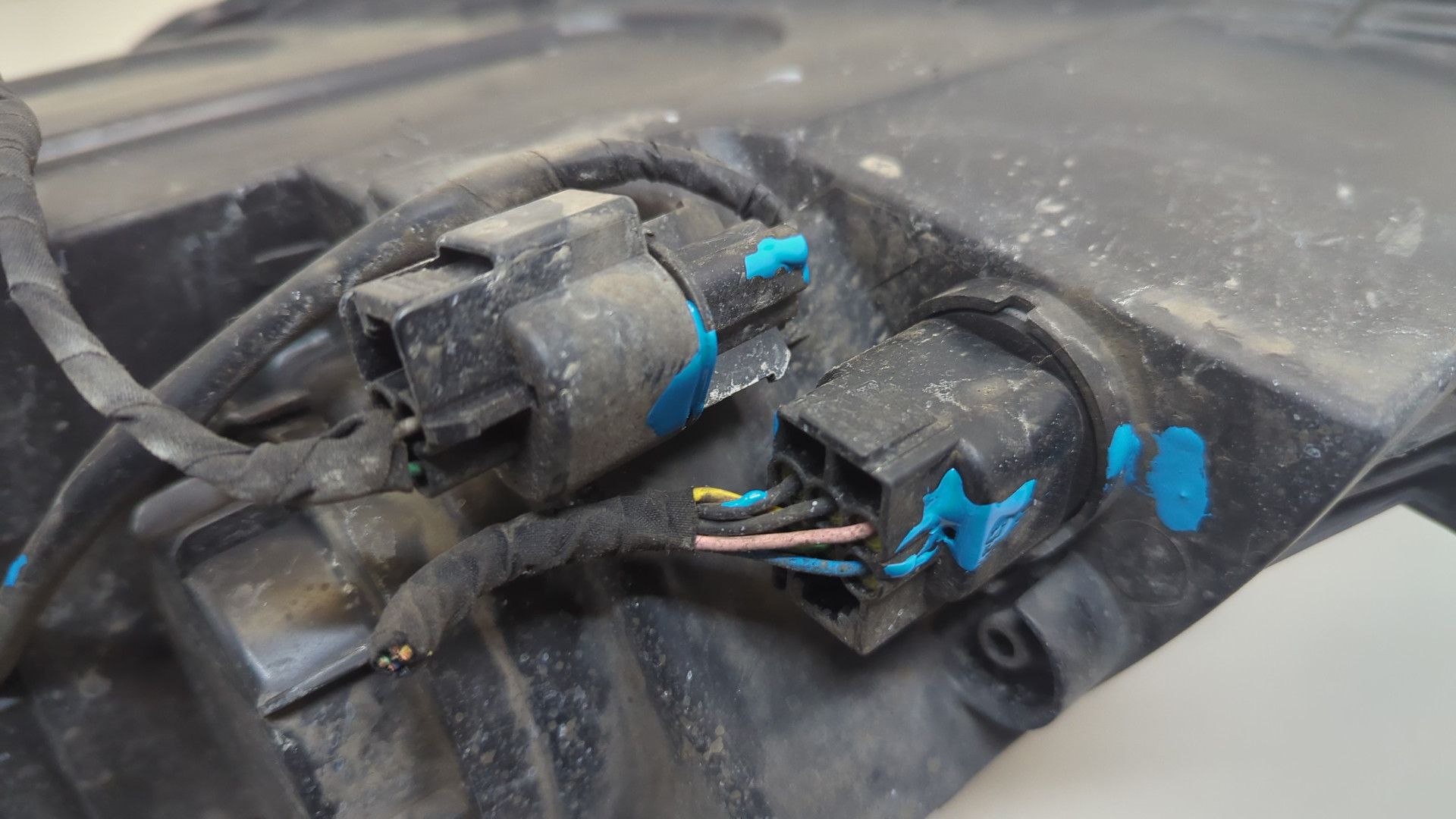 Фара правая