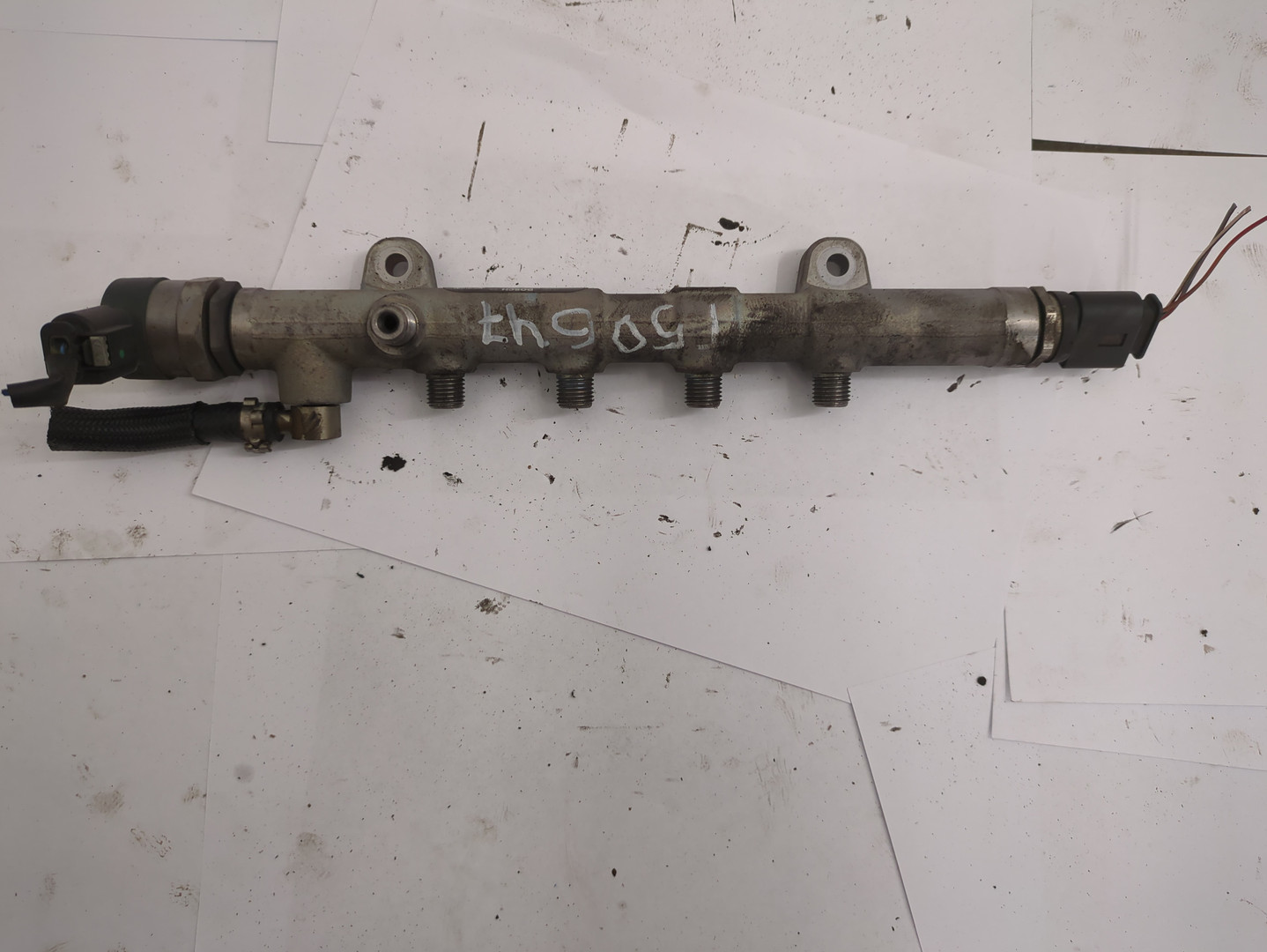 Рейка топливная (рампа)