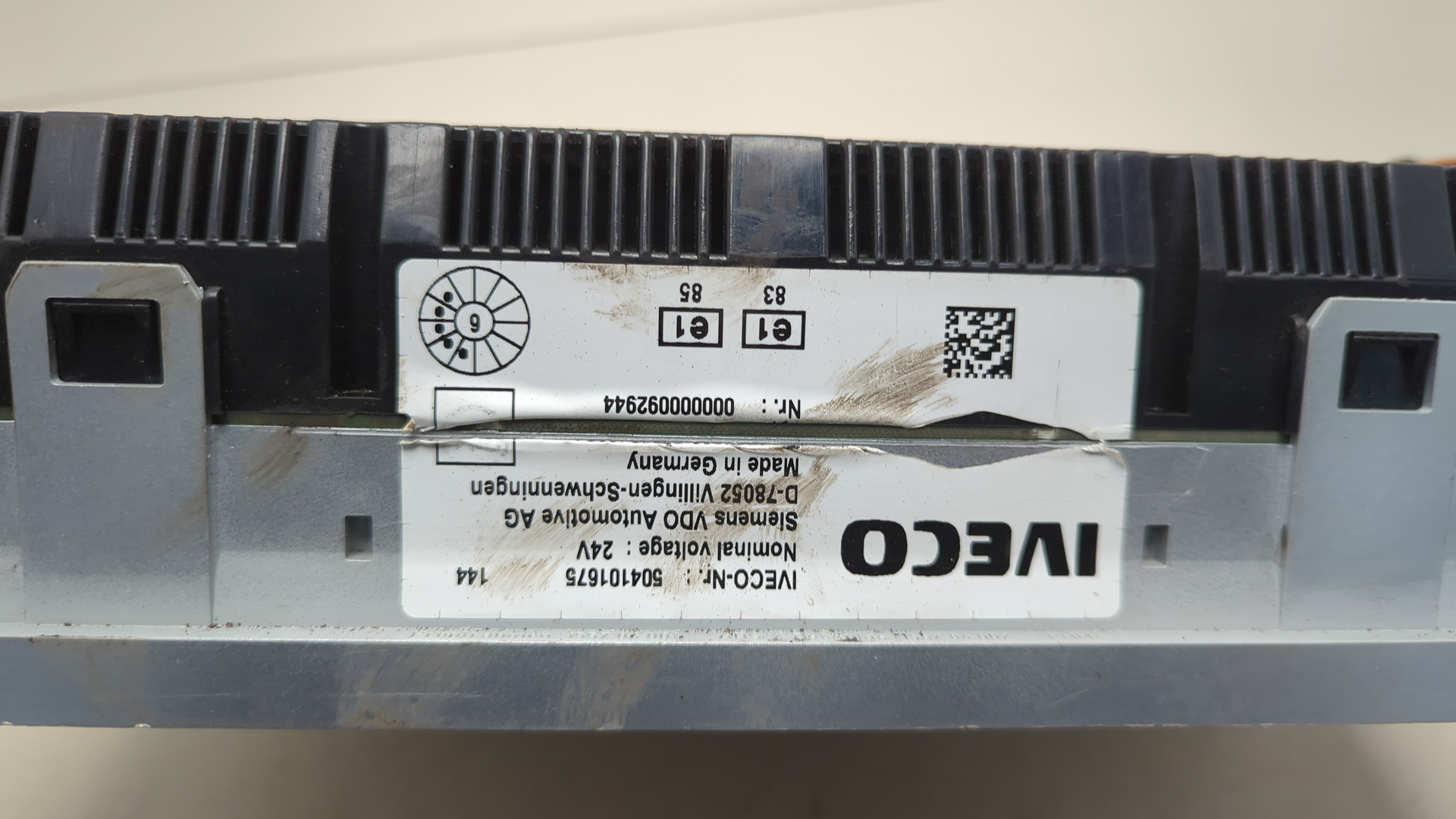 Панель приборов