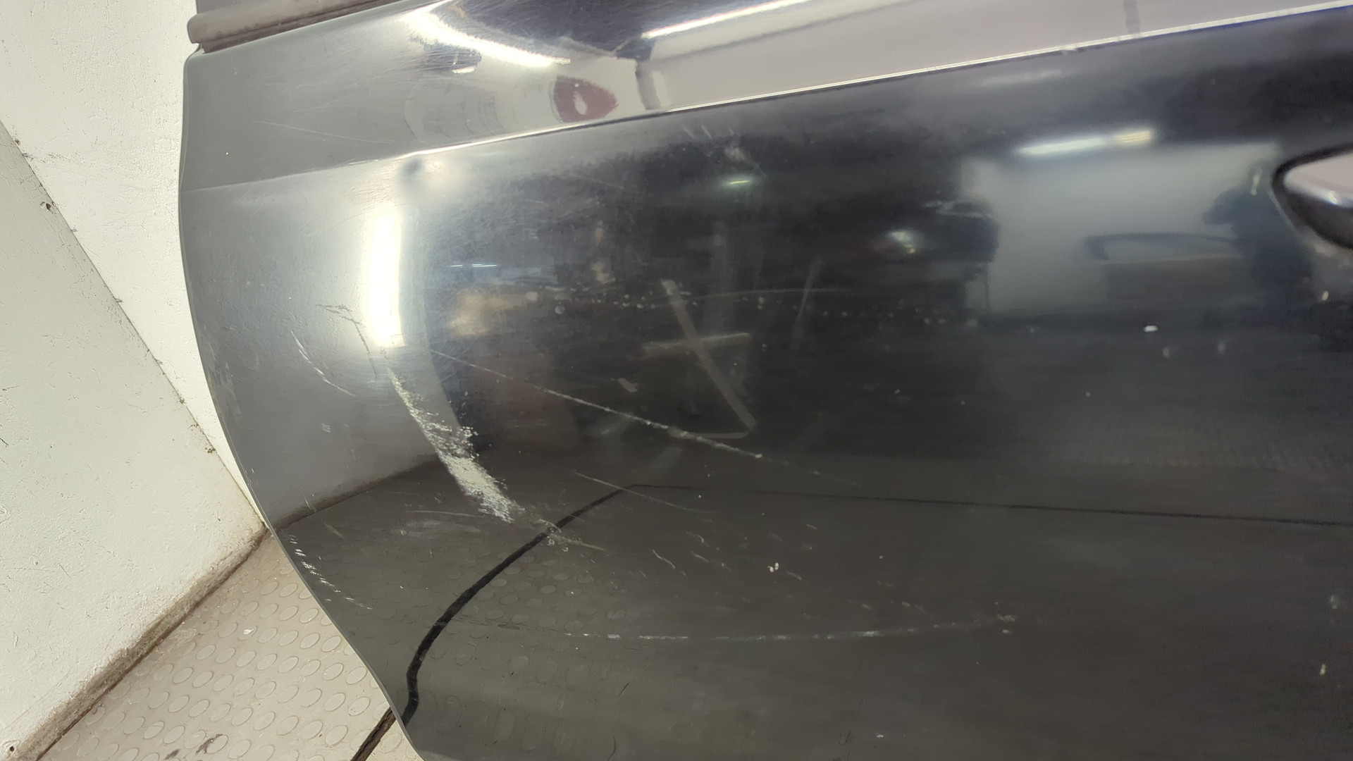 Дверь задняя левая