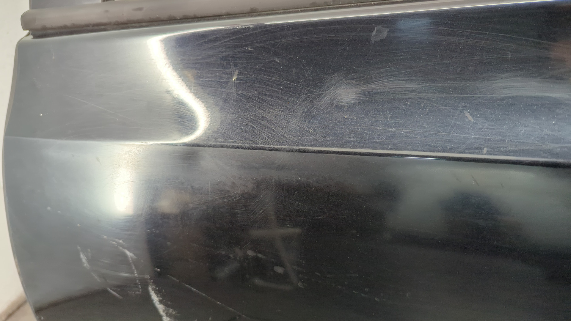 Дверь задняя левая