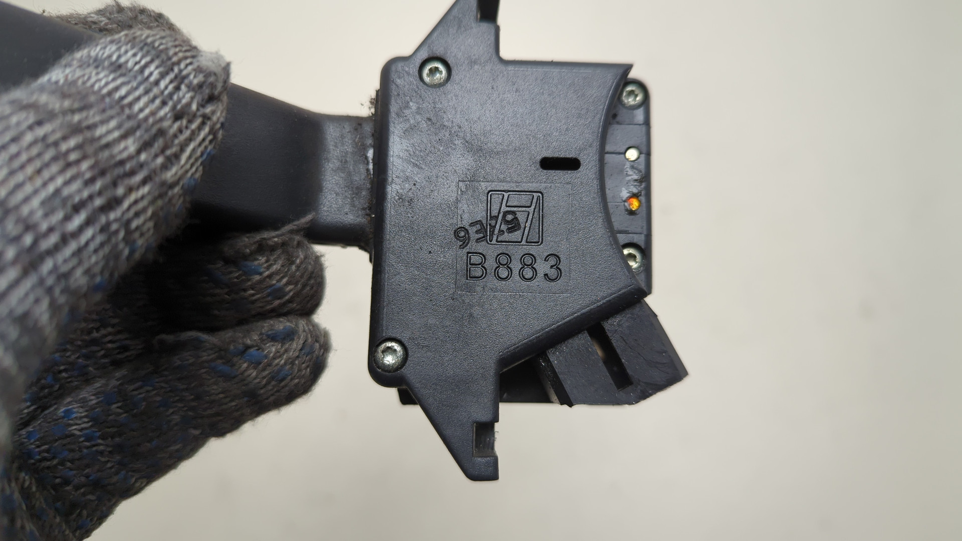 Переключатель света фар