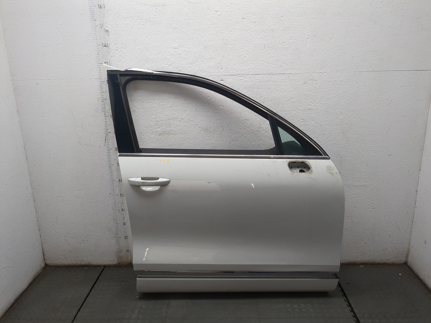 Дверь передняя правая