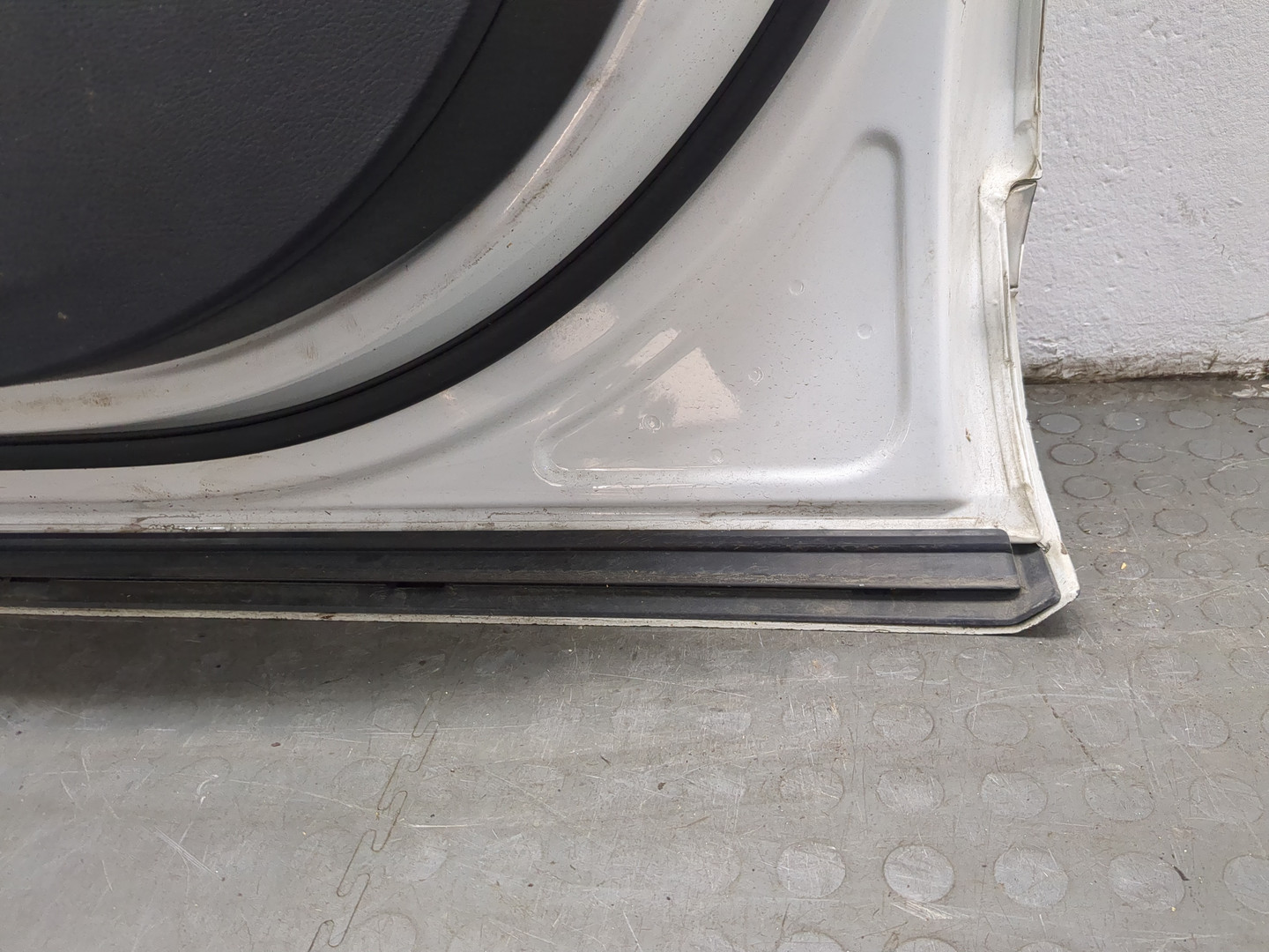 Дверь передняя правая