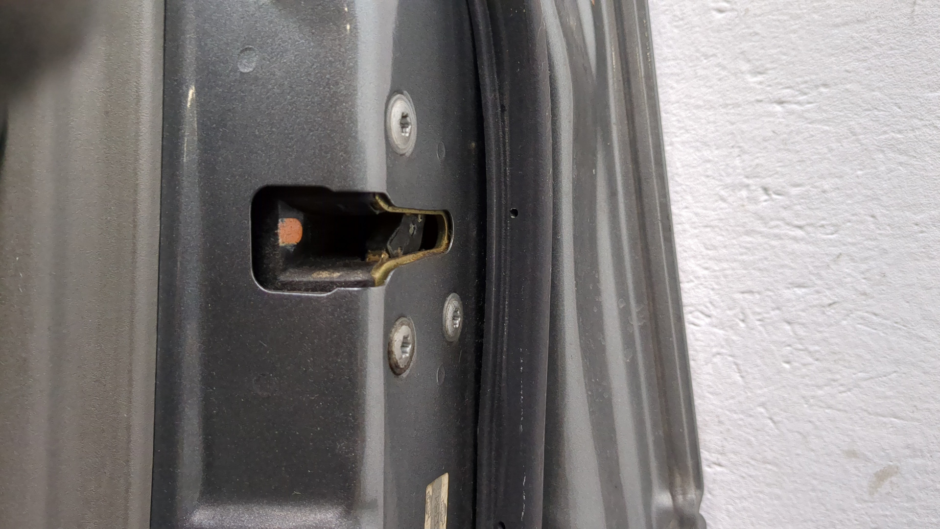 Дверь передняя правая