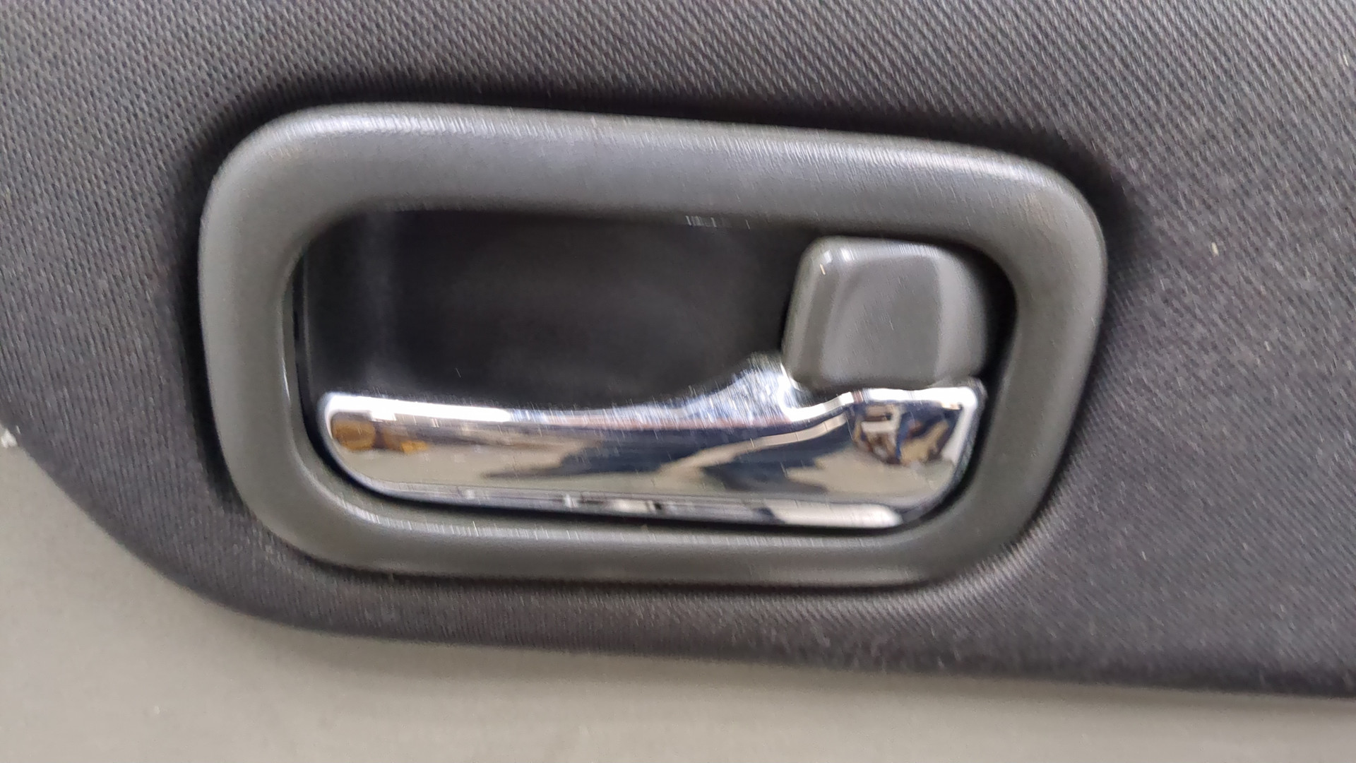 Дверь передняя правая