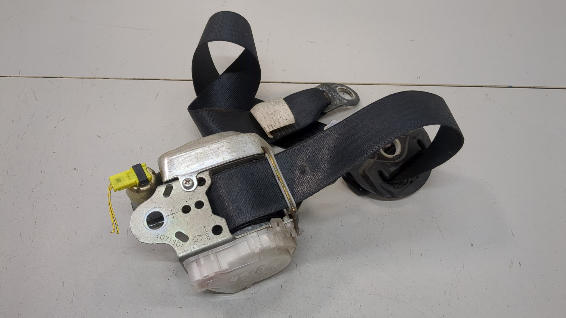 Ремень безопасности