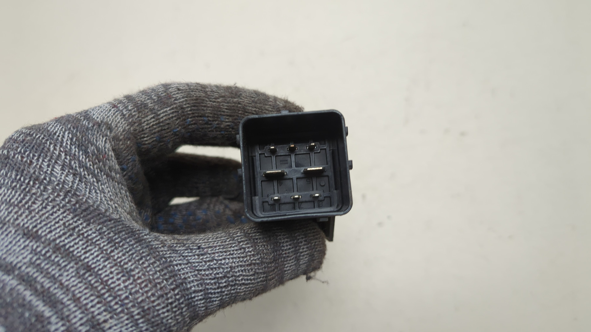 Реле свечей накала