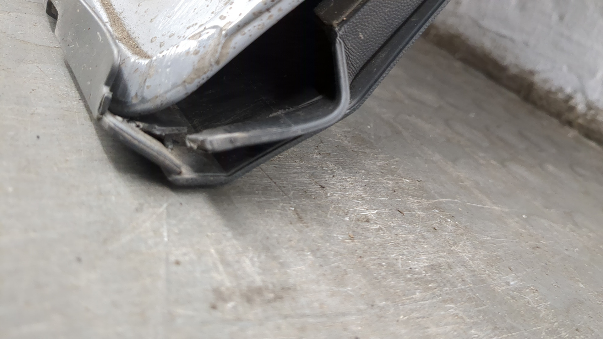 Дверь задняя правая