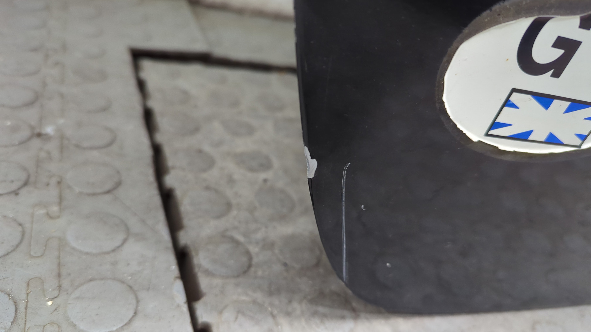 Дверь багажника