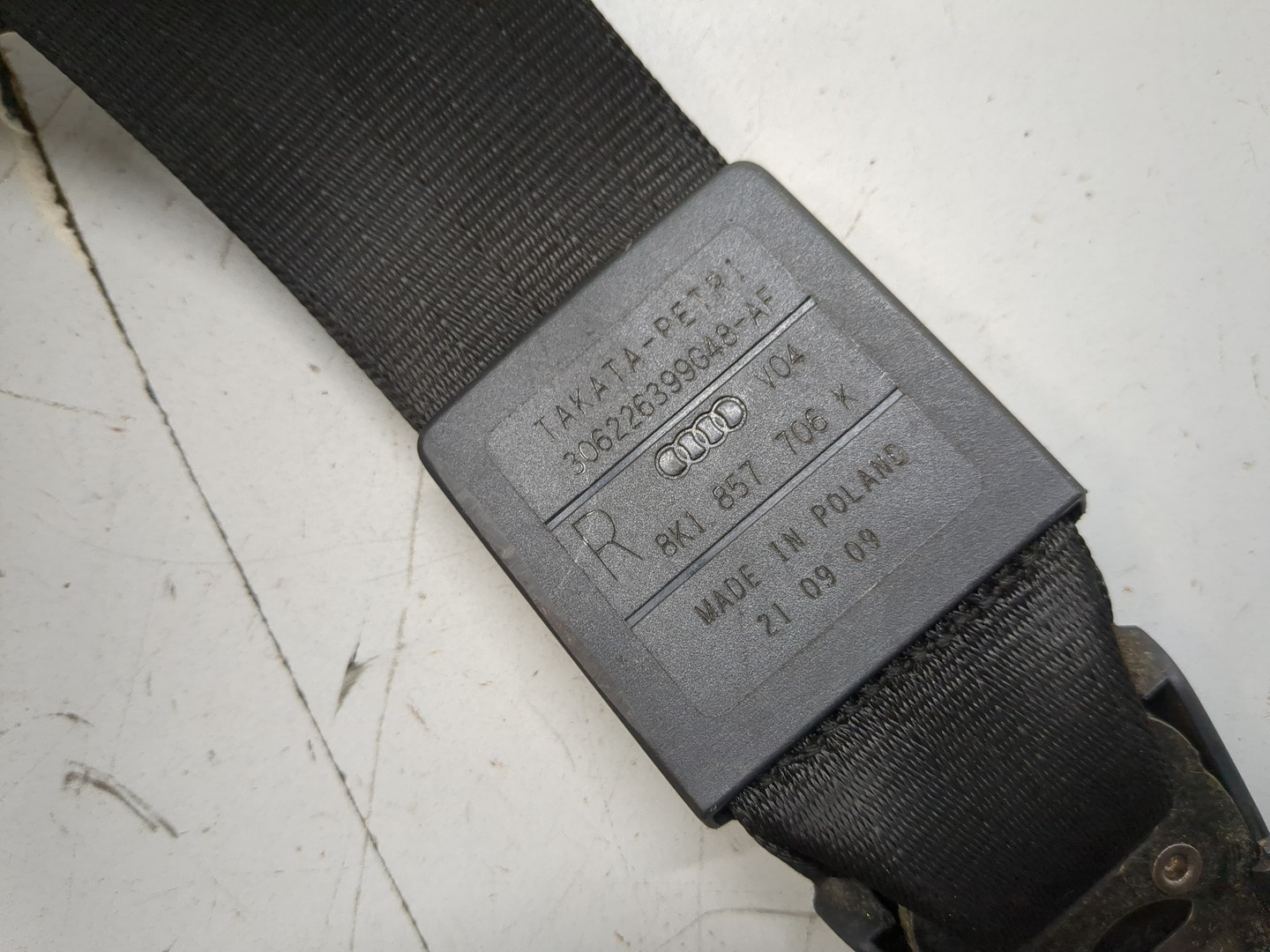 Ремень безопасности