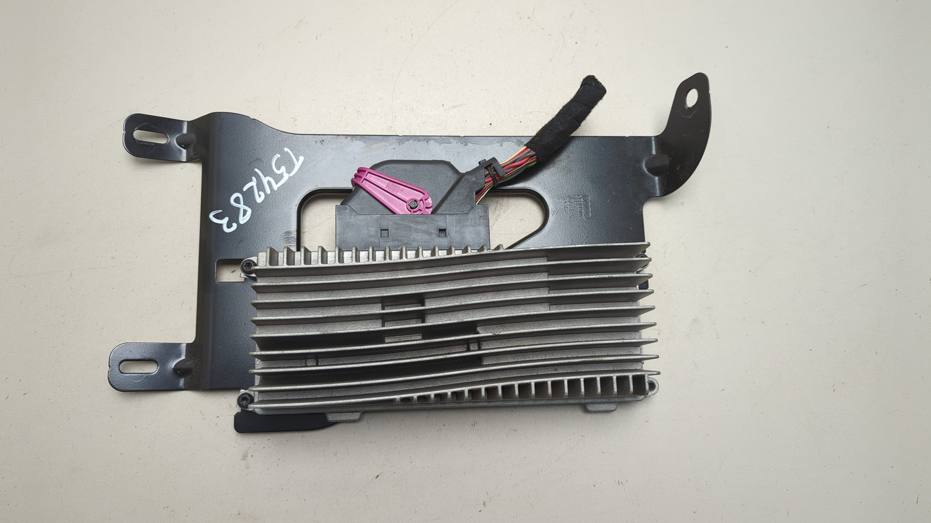 Усилитель акустической системы