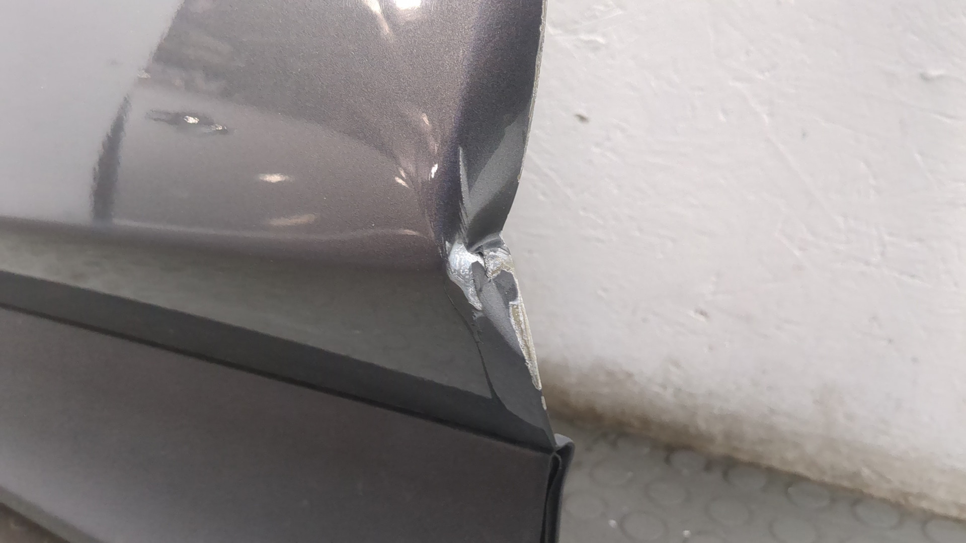 Дверь передняя левая