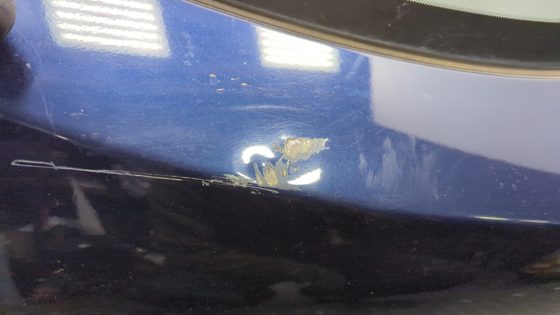 Дверь багажника