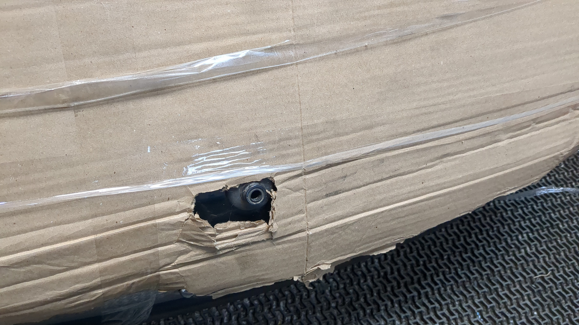 Дверь багажника