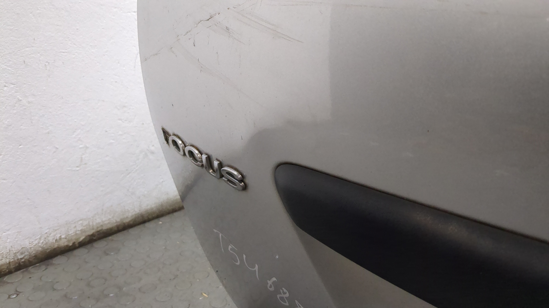 Дверь багажника