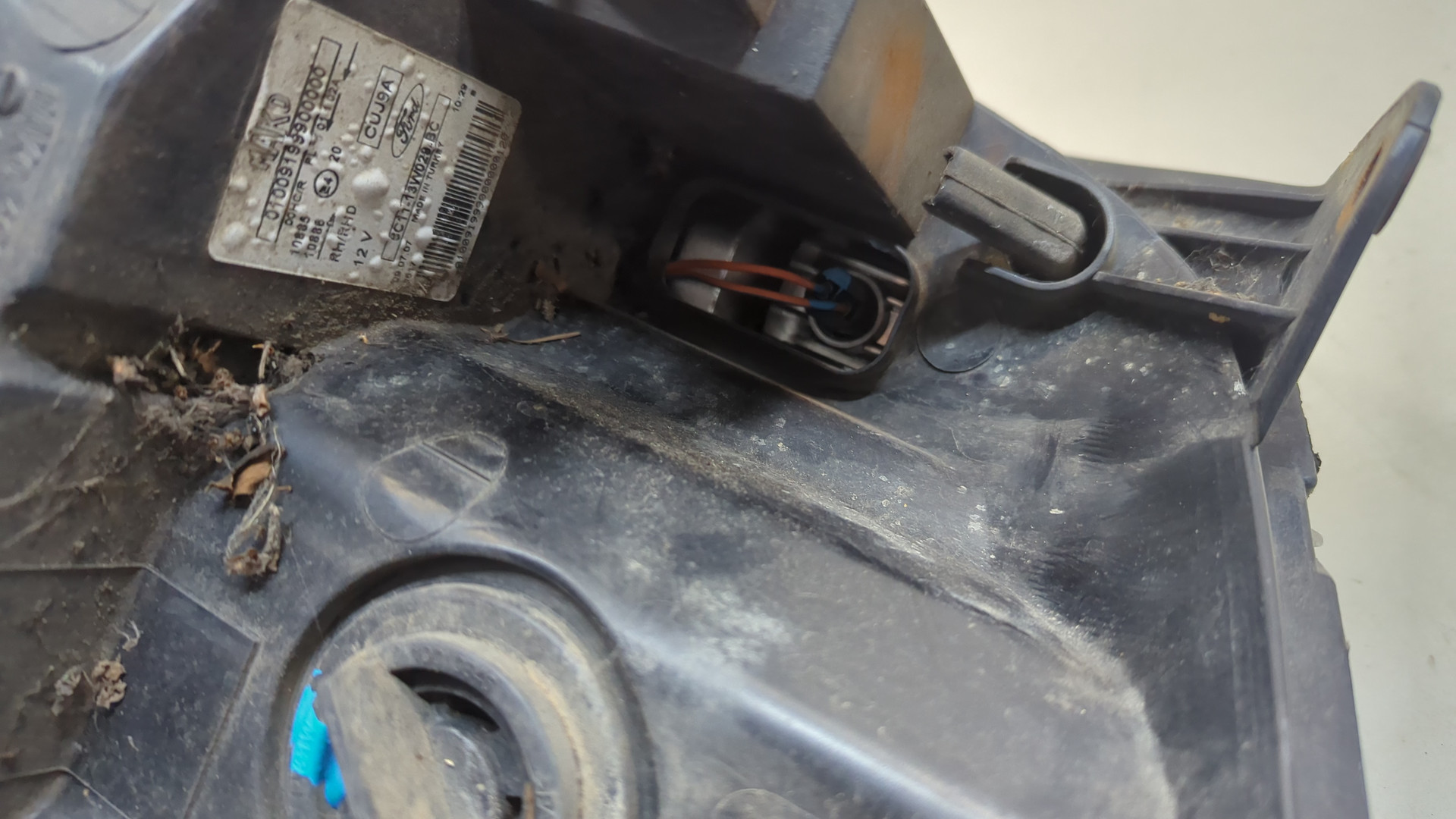 Фара правая