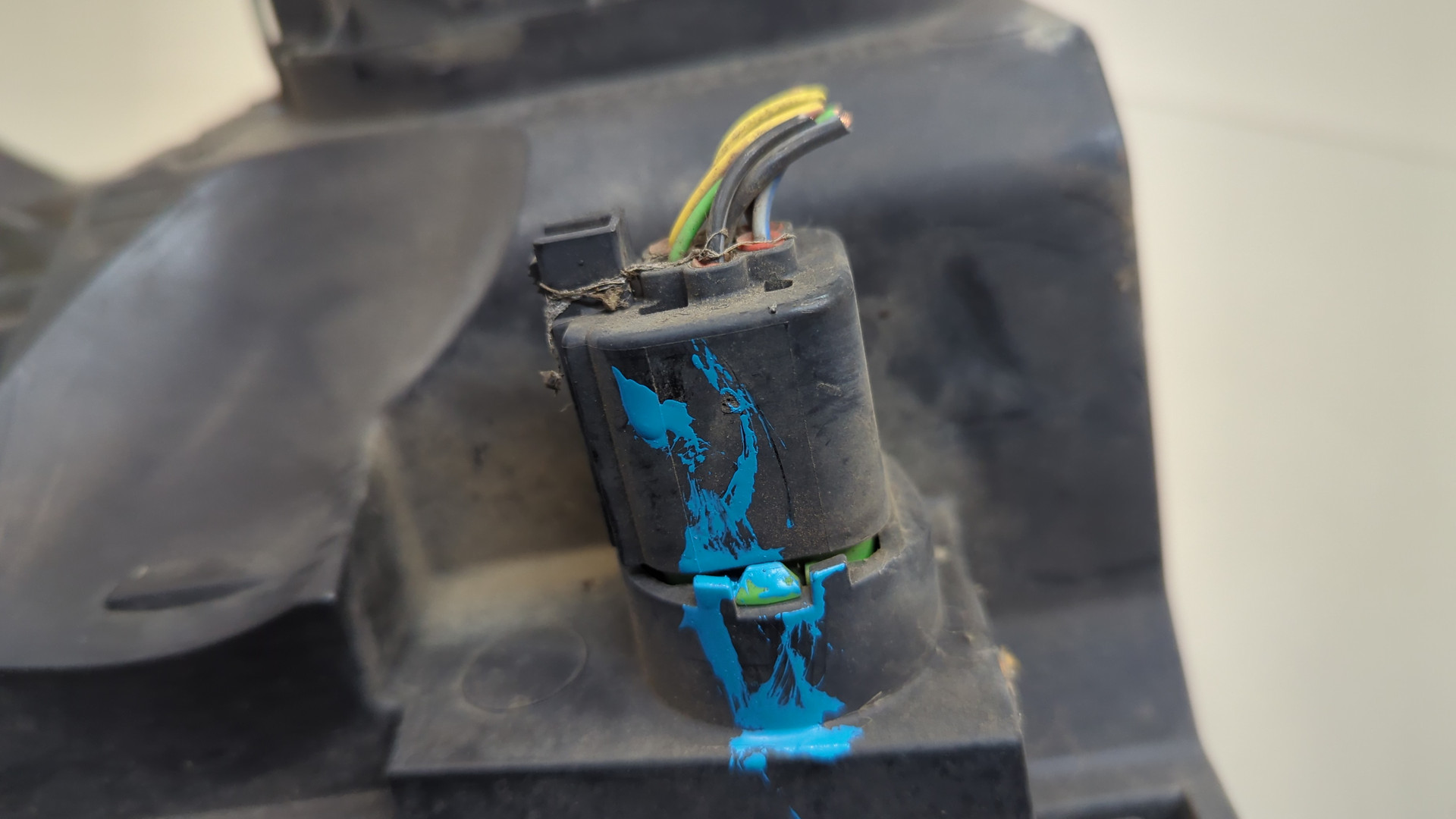 Фара правая