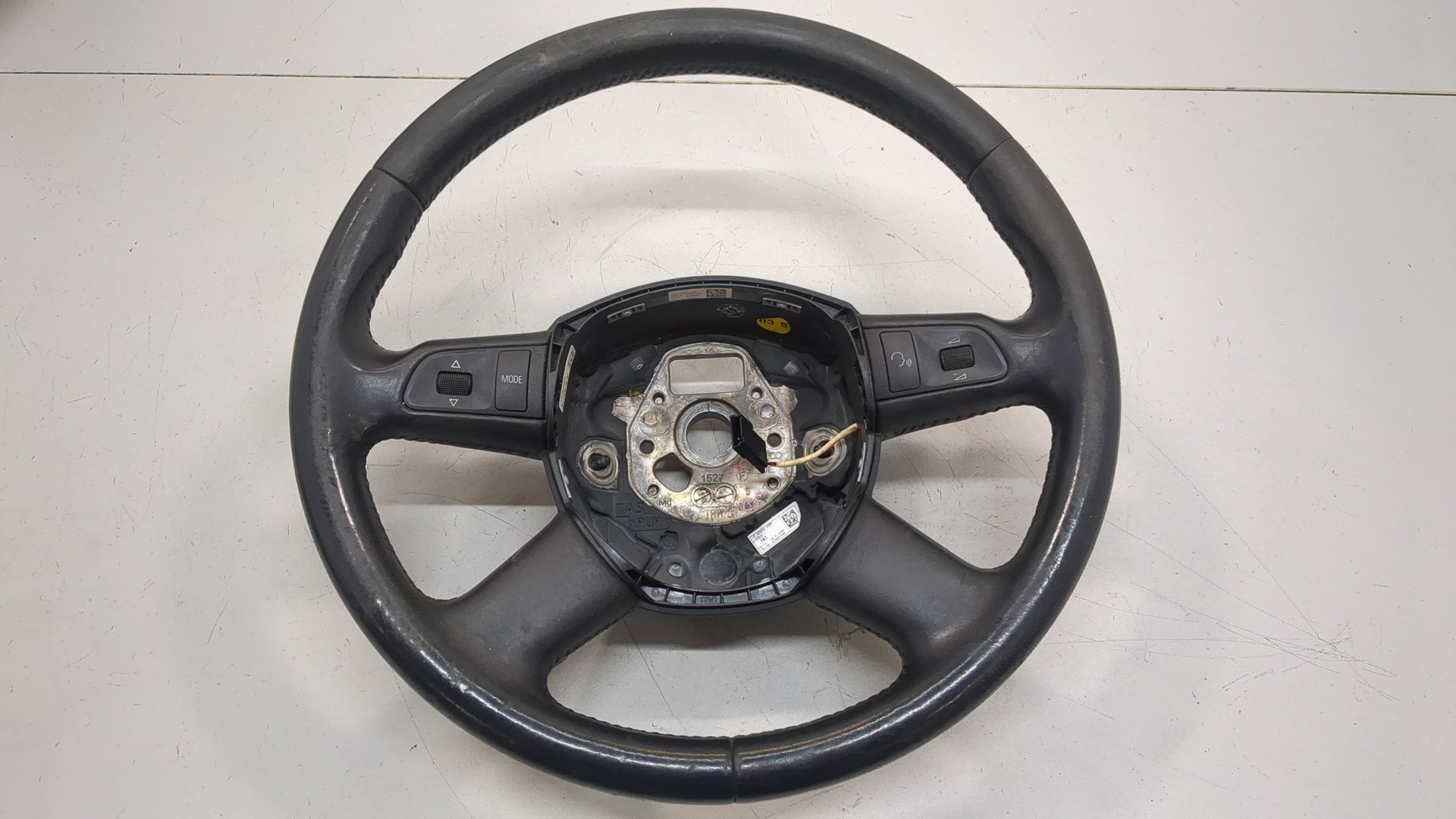 Рулевое колесо (руль)