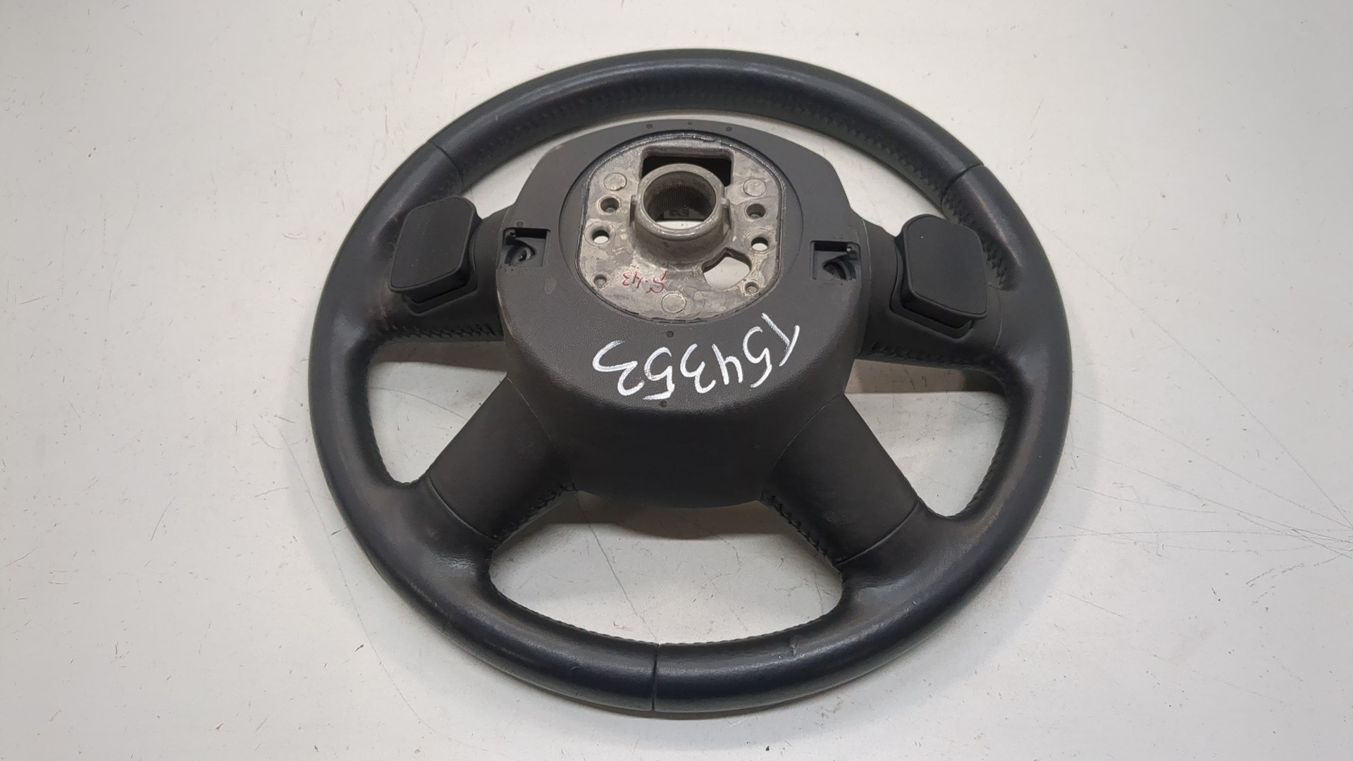 Рулевое колесо (руль)