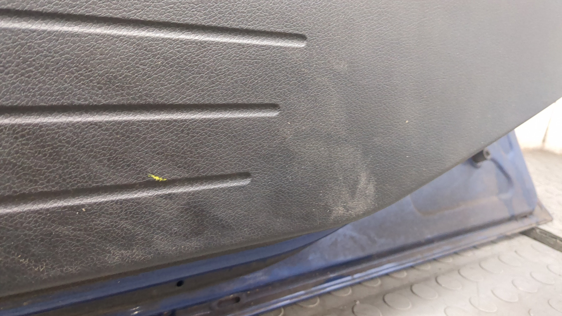 Дверь передняя правая