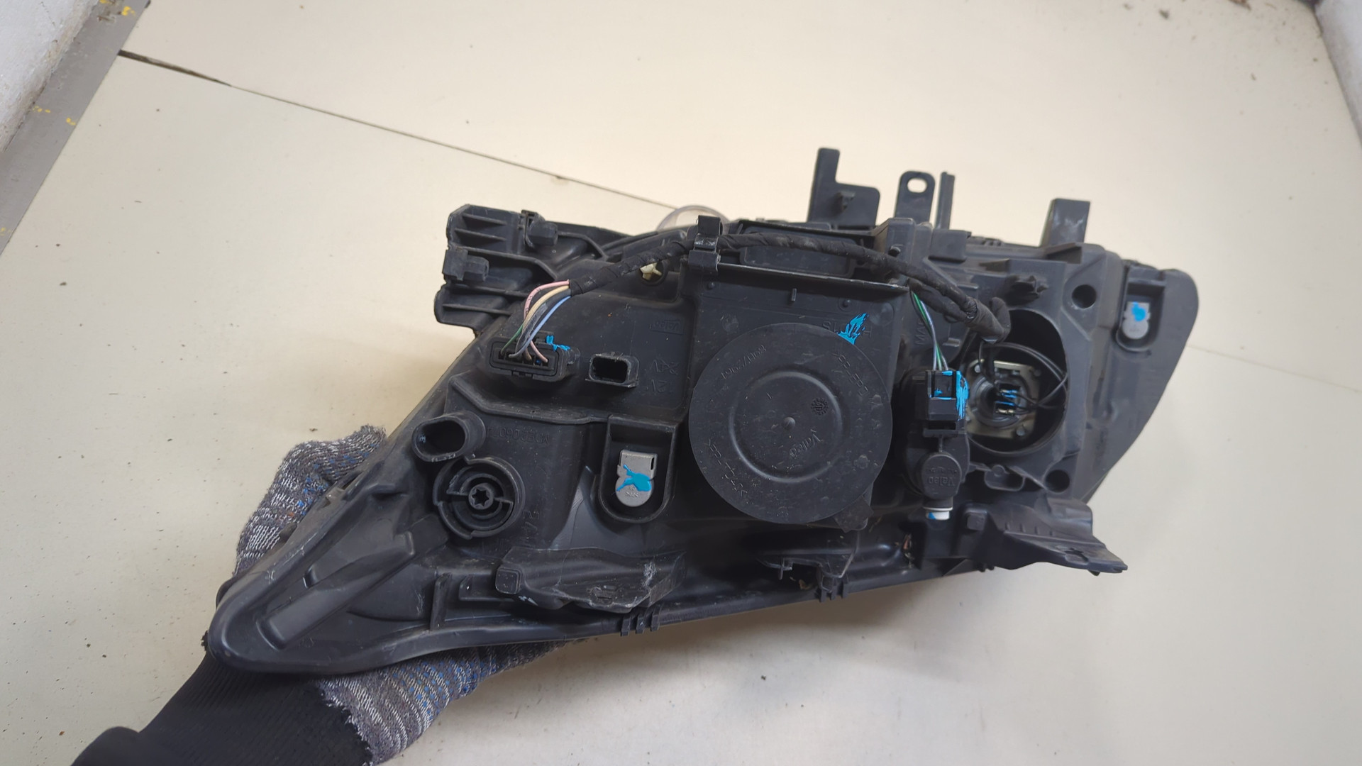 Фара правая