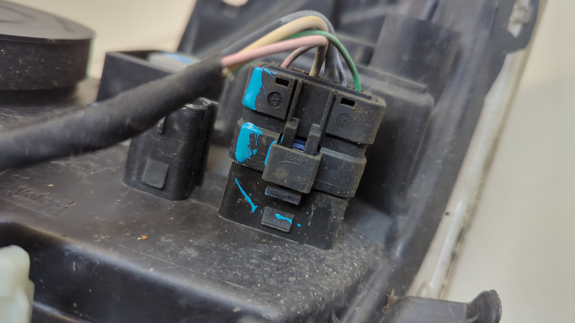 Фара правая