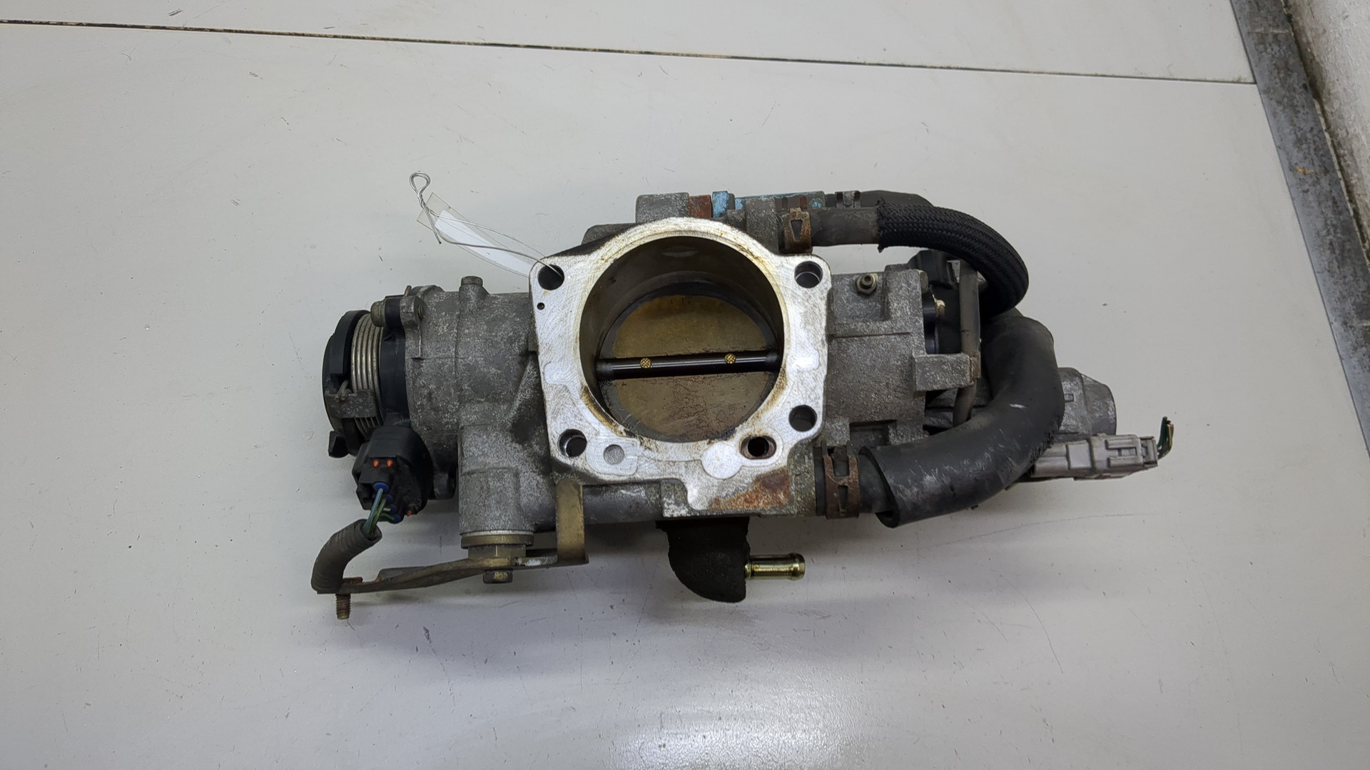 Заслонка дроссельная электрическая