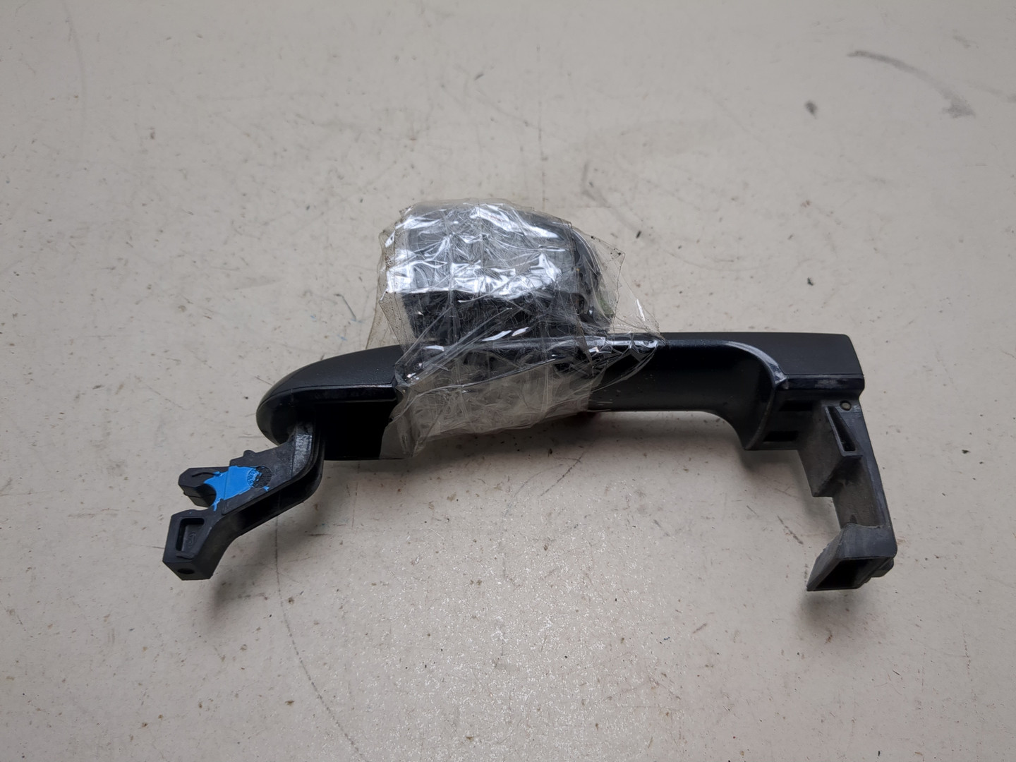 Ручка двери наружная