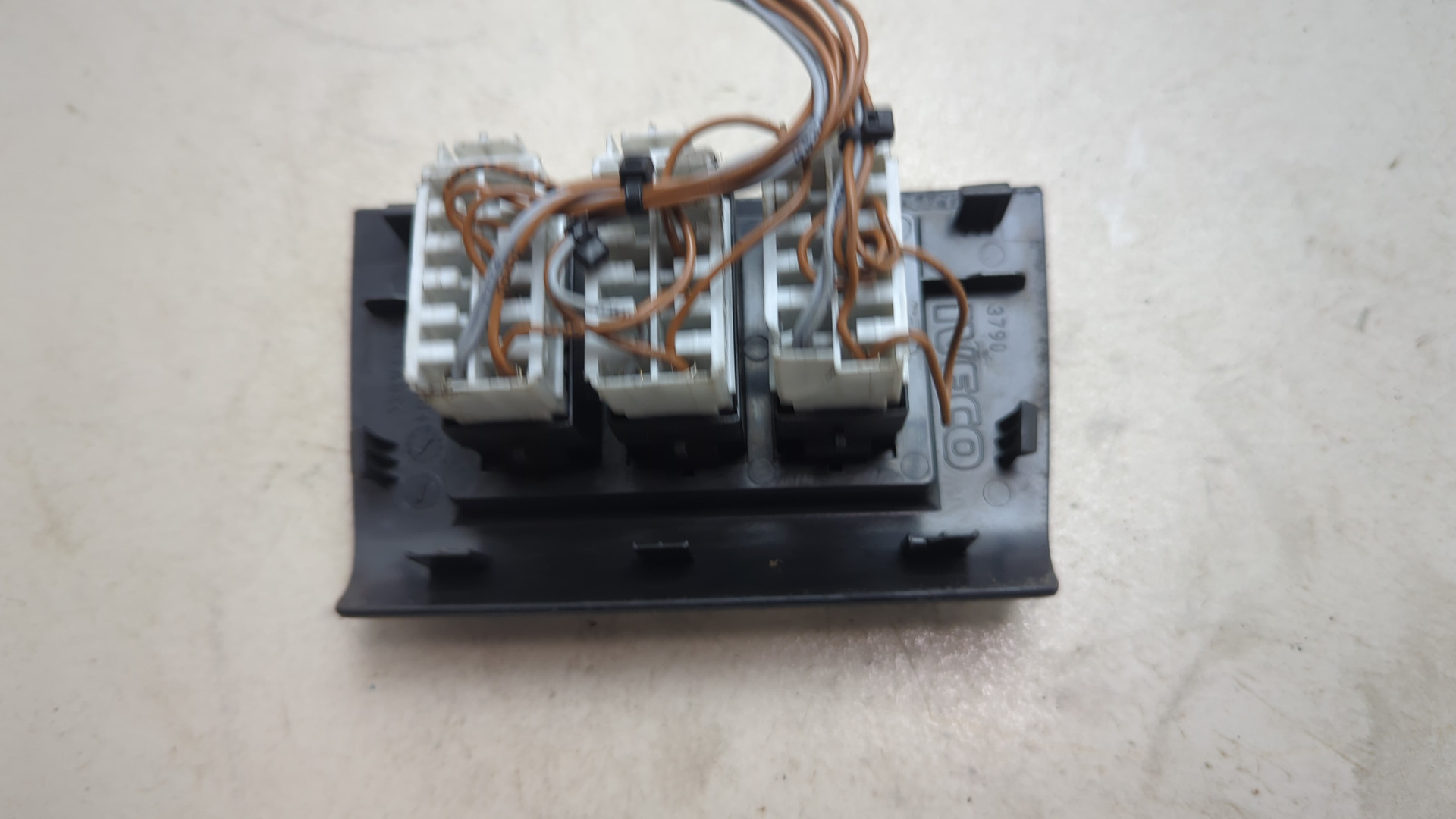 Кулиса МКПП / АКПП