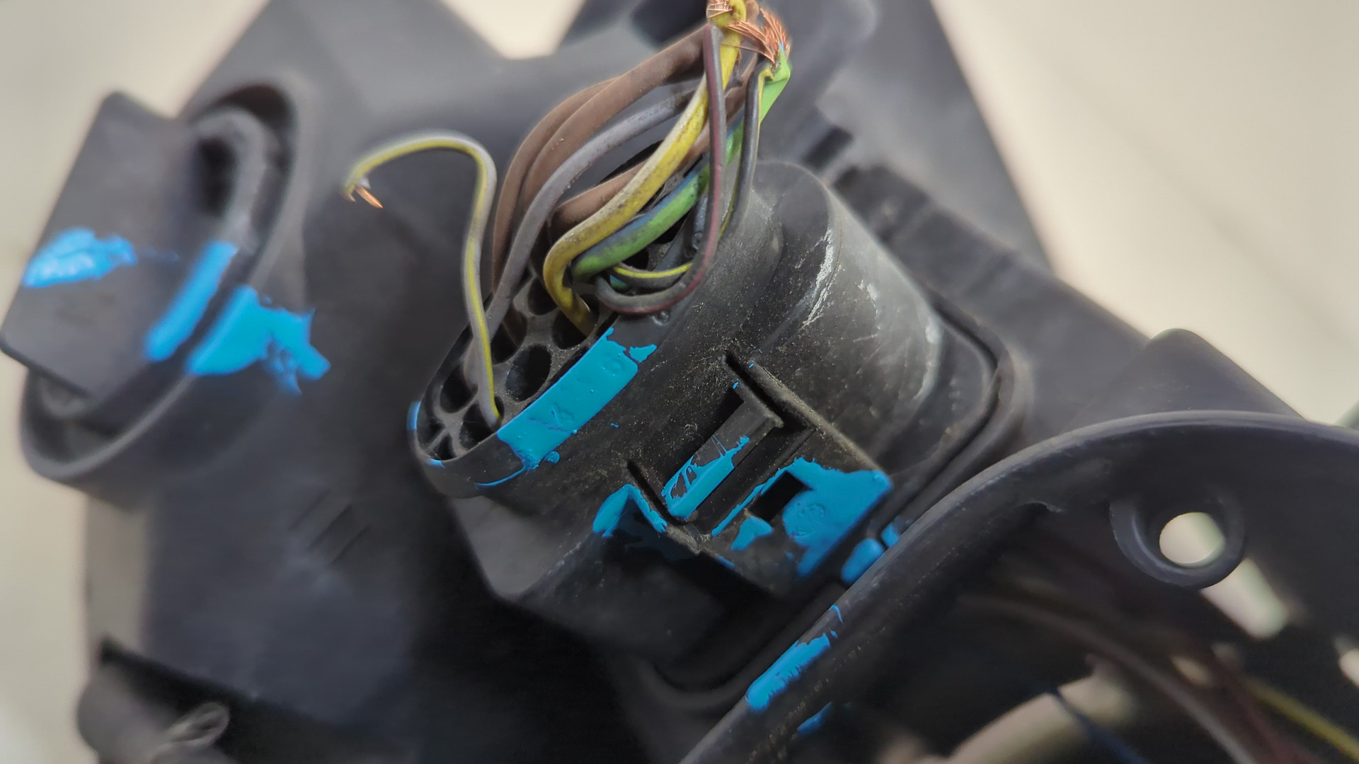 Фара правая