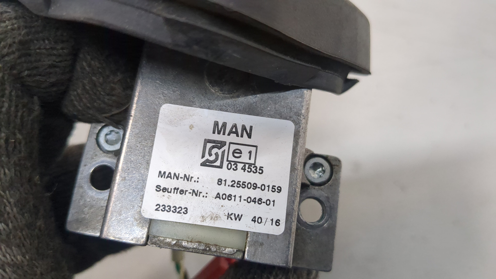 Переключатель подрулевой