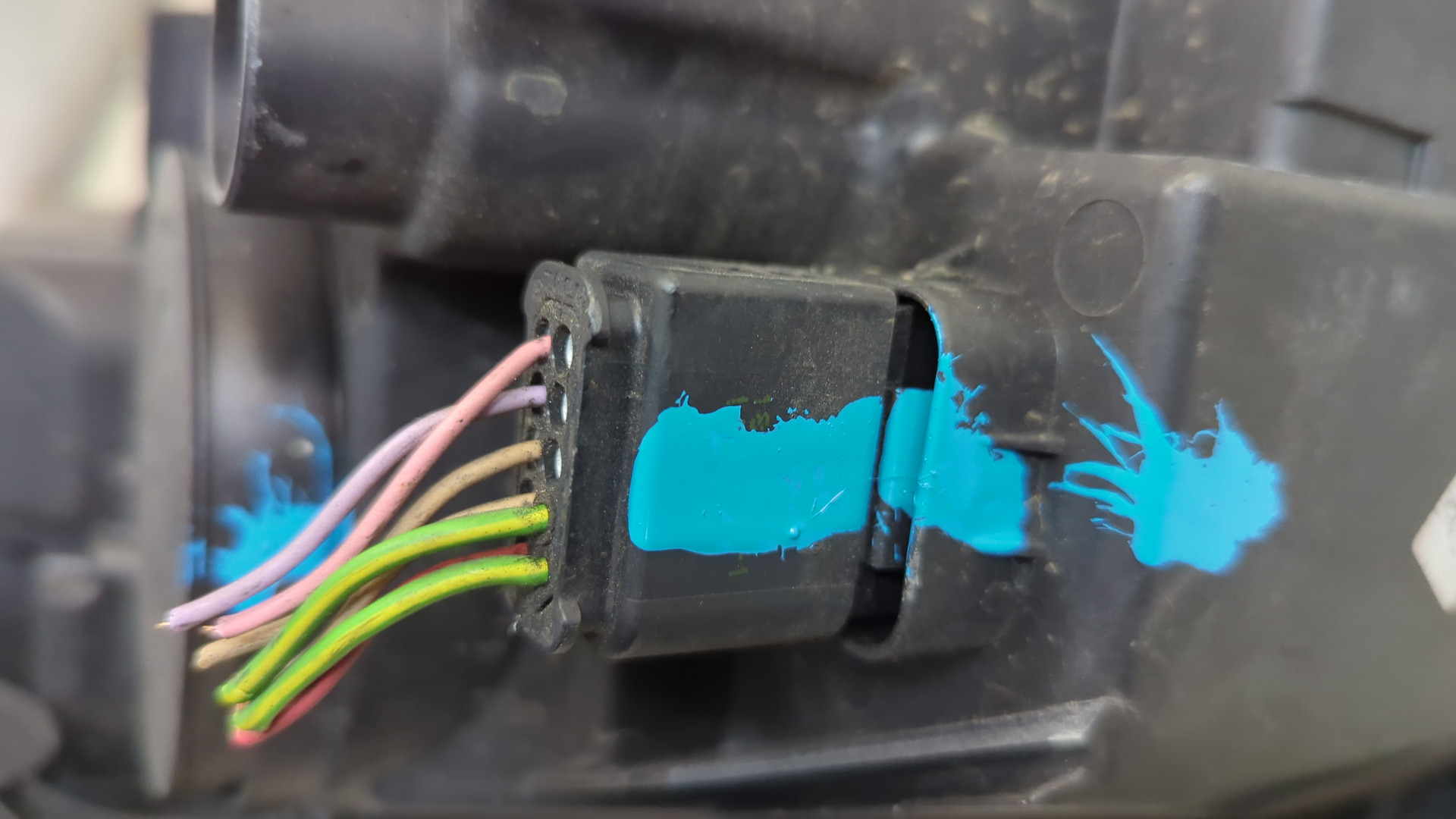 Фара правая