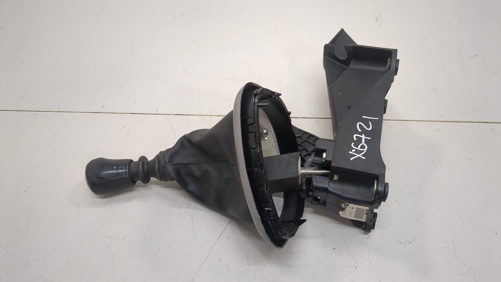 Кулиса МКПП / АКПП