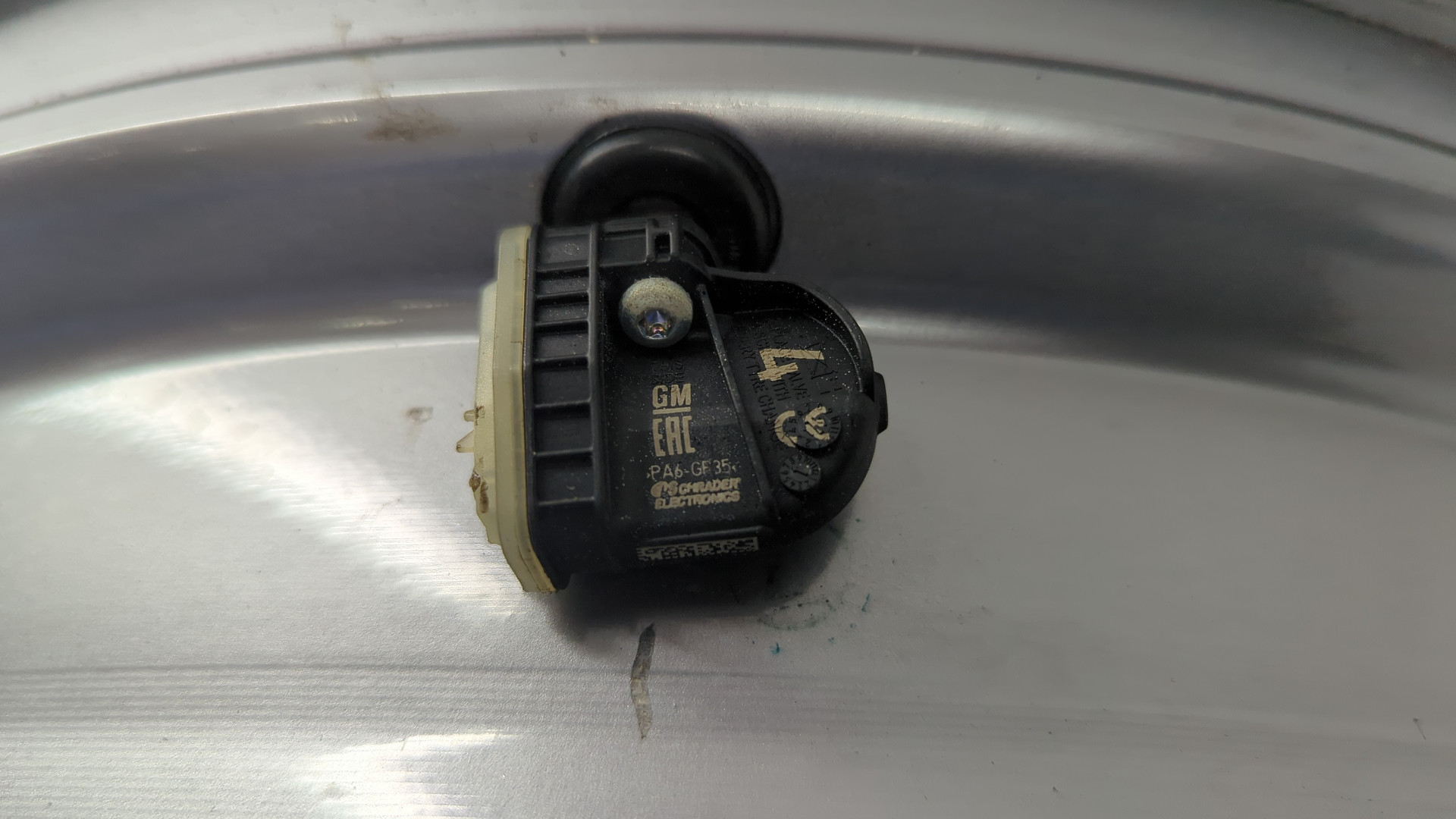 Диск колесный литой легкий сплав