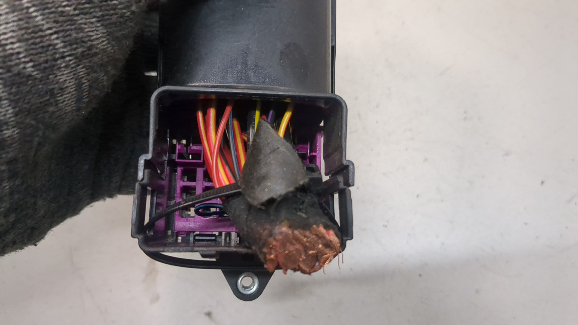 Блок предохранителей