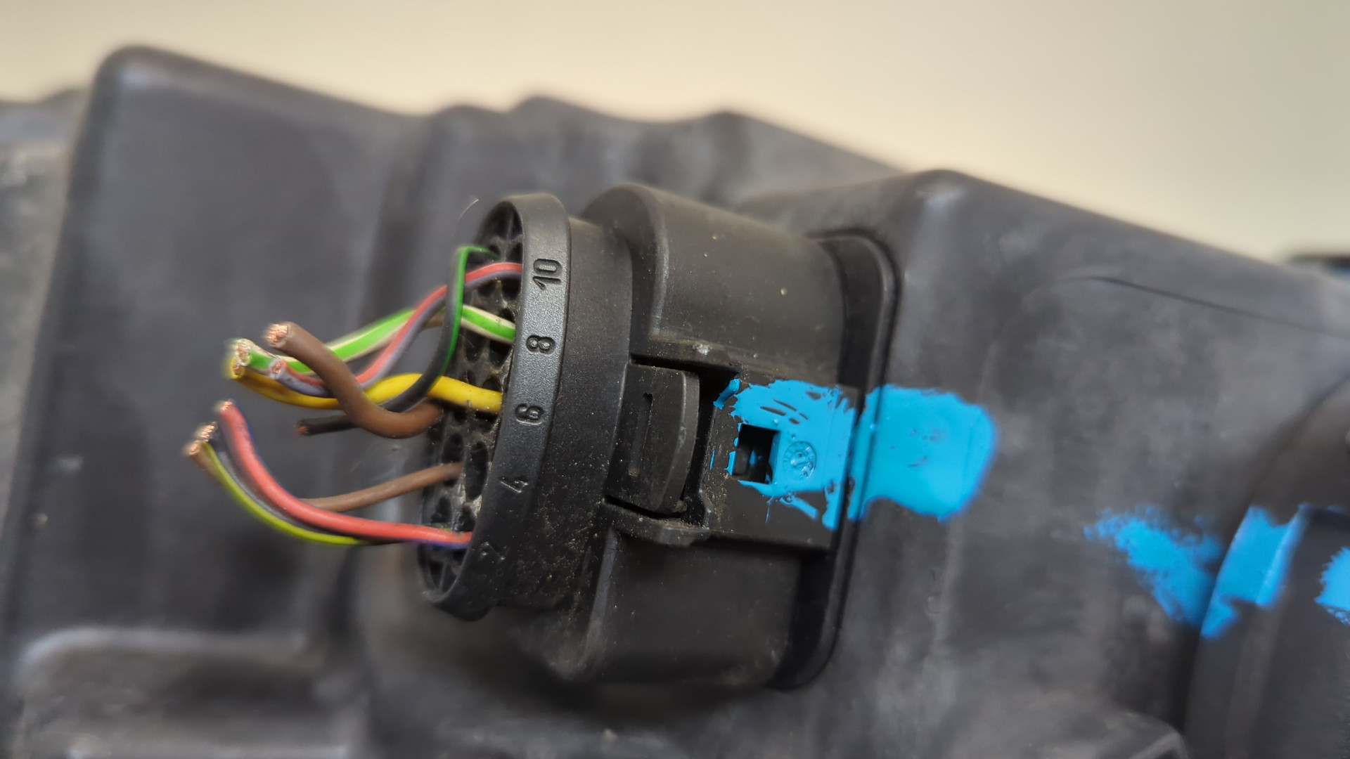 Фара правая