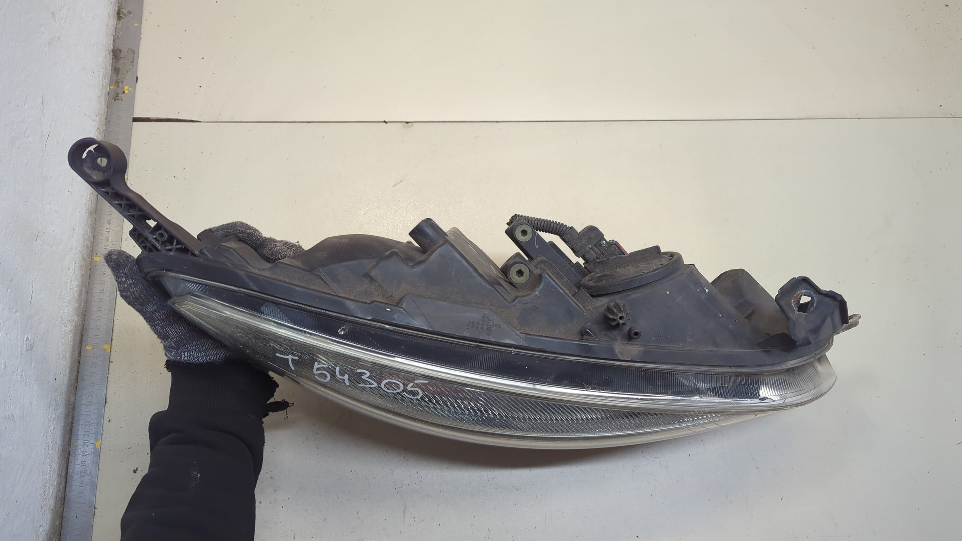 Фара правая