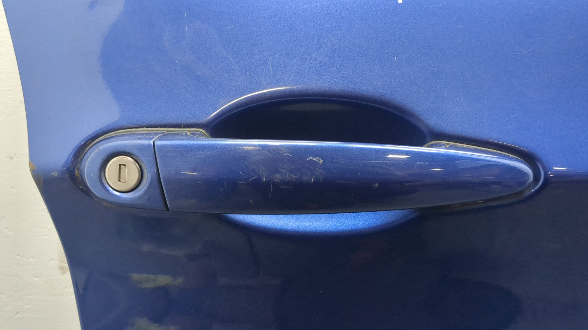 Дверь передняя правая