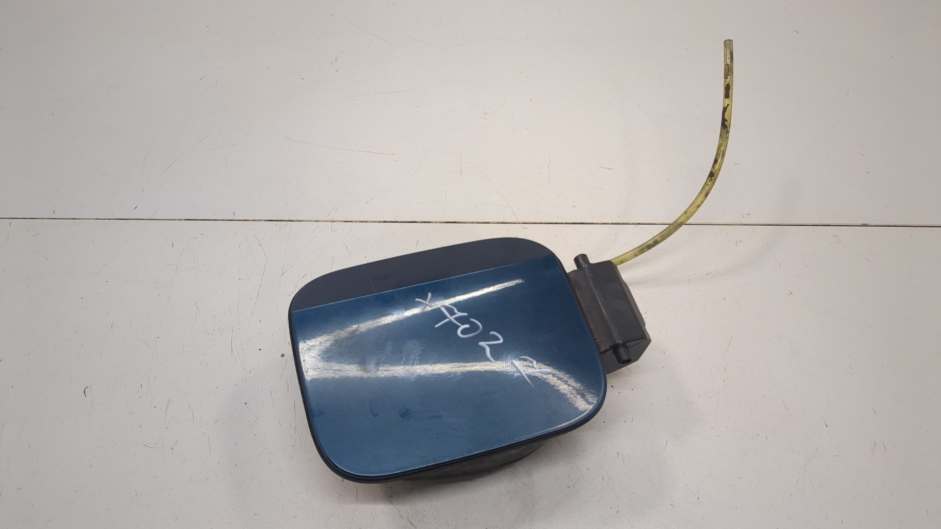 Лючок бензобака