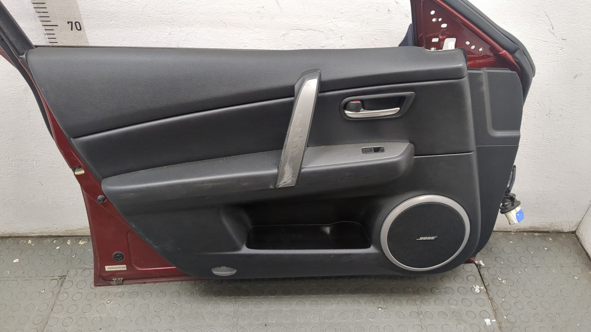 Дверь передняя левая