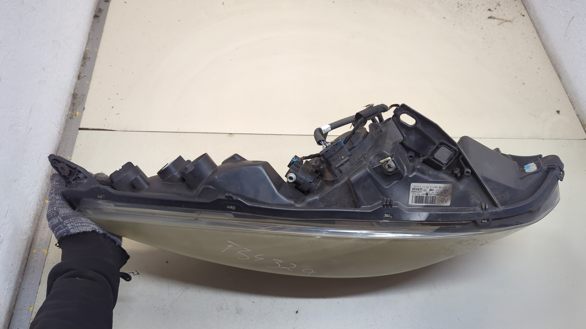 Фара правая